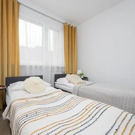 Modern Near Airport Wlochy By Renters Apartament Warszawa
